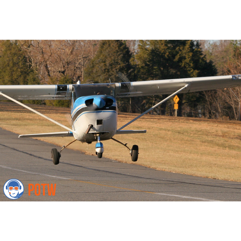 AeroSearcher's tweet photo. Takeoff or landing? #POTW #avgeek #Aviation #aviationlovers https://t.co/X5UmZZ724p