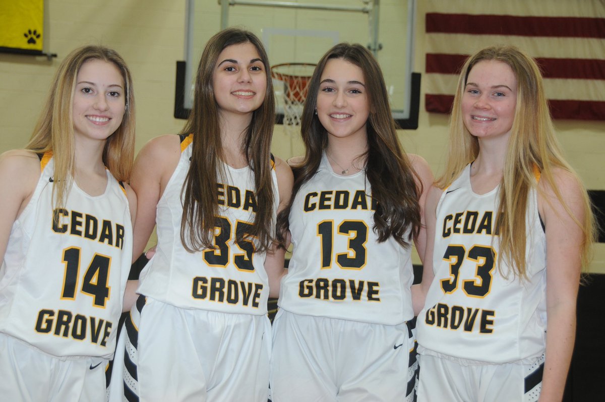 Congratulations Jessie, Nina, Ryan and Molly on your graduation! Thank you for 4 great years with CG Girls Basketball!