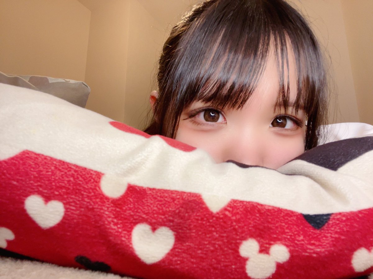 有栖 りおん V Twitter ディズニー行きたいฅ W ฅ なかじはランドとシーどっちが好き 有栖 りおん V Twitter ディズニー行きたいฅ W ฅ なかじはランドとシーどっちが好き