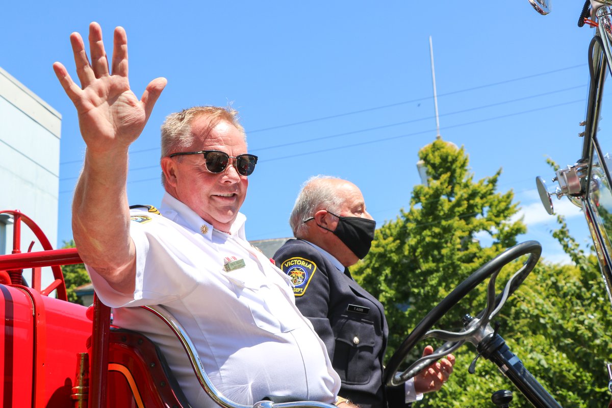 Congratulations to Fire Chief Paul Bruce who starts his retirement today. Chief Bruce started with the Victoria Fire Department in 1993 and has been our Fire Chief since May 2014. Please join us in wishing him all the best on his next adventure. 👋 #yyj