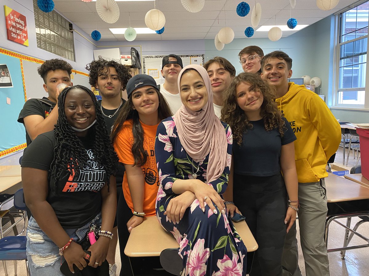 SumreinMs's tweet photo. To my kiddos, I adore you! Your resilience was my driving force! Remember Sumrein Stars, 2025 I will be in the stands cheering you on🧡 @LindenSchoolsNJ @LPS_McManus #SumreinStats #LindenLegacy https://t.co/C94mDZCfuY