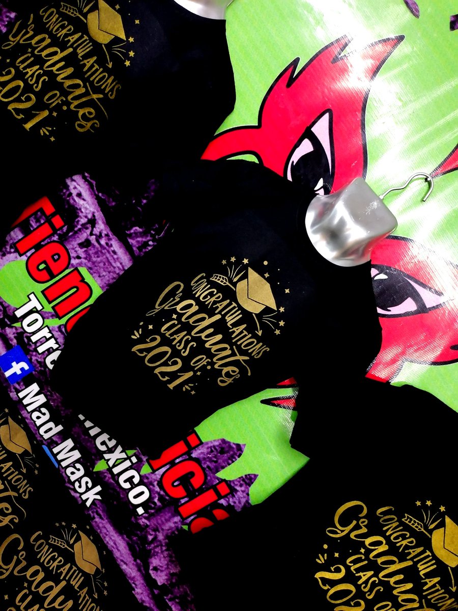 oficial_mask's tweet photo. 👕Playeras para tu Graduación 👕
🚨Te hacemos desde una pieza 

🚨Contamos con talla de Dama y Caballero desde CH hasta XL
🚨 Puedes hacer pago en Efectivo, Deposito, Transferencia o venir a nuestra sucursal.
#MadMask
#Personalizadas
#ComarcaLagunera
#Graduacion2021 https://t.co/WspkPrrGiy
