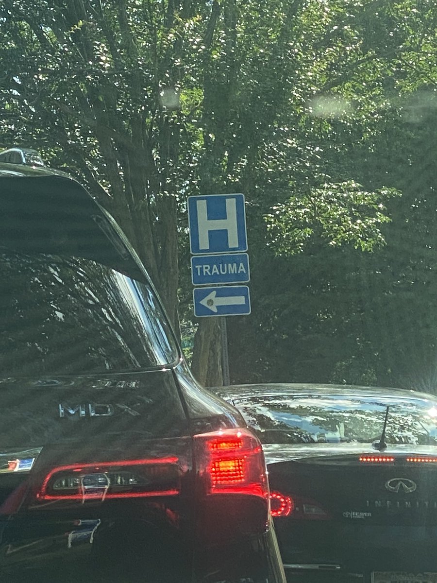 allyceedee's tweet photo. “trauma this way” no thank u i’ve got plenty already https://t.co/Eo87eUkhdK