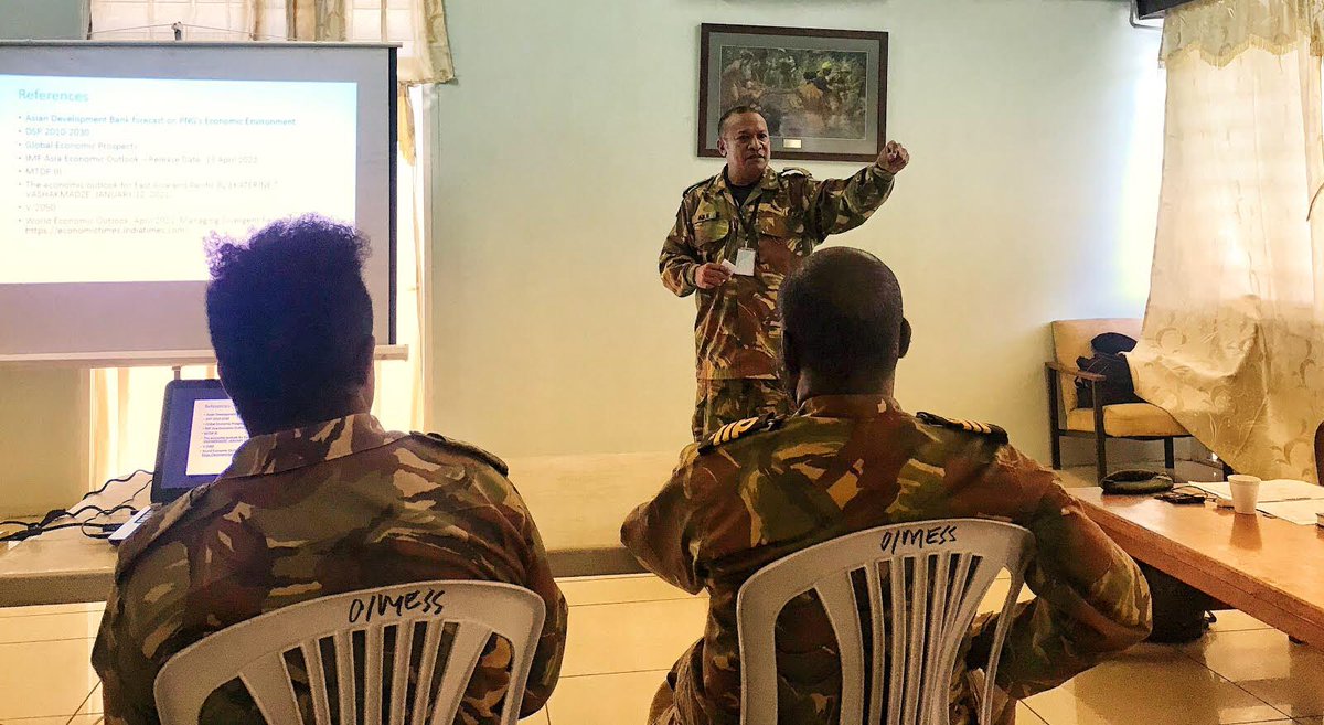 @dcospngdf tweet media