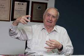 CIVoficial's tweet photo. El Colegio de Ingenieros de Venezuela lamenta profundamente el fallecimiento del Dr. Oscar Benedetti Pietri y se une al dolor que embarga a su familia, al gremio de Ingenieros y al país en general por tan irreparable pérdida.https://t.co/kAOngAp082 https://t.co/43XExc4cZ1