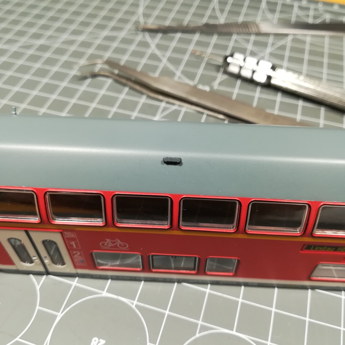 proto87_'s tweet photo. Nachgebildete Mobilfunkantennen für die Doppelstockwagen von #Roco: Mein privates Projekt fand so großes Interesse, dass ich mich entschlossen habe, diese fix und fertig lackiert auch über mein Kleinserienlabel anzubieten.
https://t.co/ly0xHngEoh #proto87 #1zu87 #Modellbahn https://t.co/ALRtnc3c9I