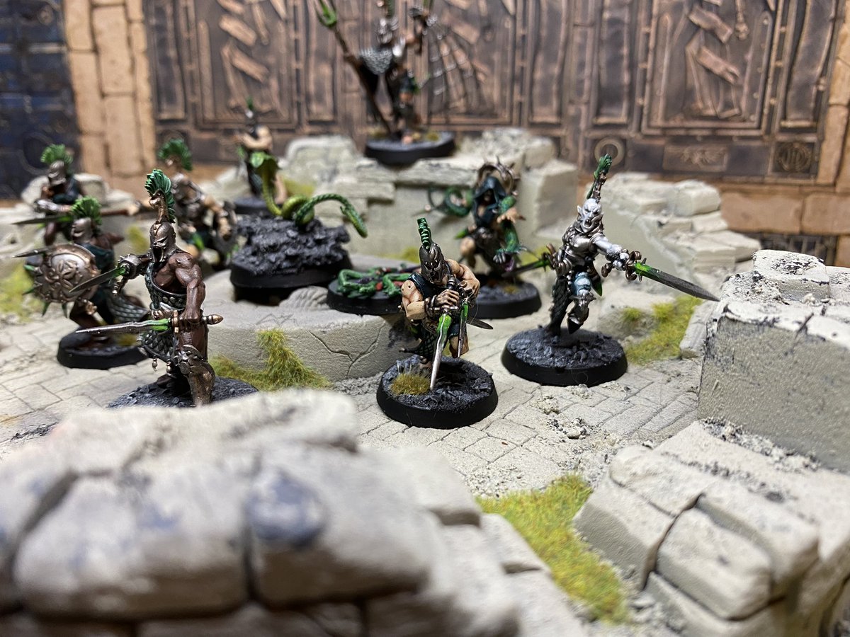 nurfhurder666's tweet photo. Splintered Fang finished. Been a pleasure painting 3 warbands in 3 weeks now onto something new. Time to  ship them off hopefully they can win a few games for the customer #splinteredfang #warcry #warcomteam #WarhammerCommunity  #paintingwarhammer #ageofsigmar #warmongers https://t.co/Re7yOF3uSl