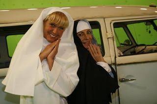 puthculture's tweet image. vazou a villanelle e a eve na s4