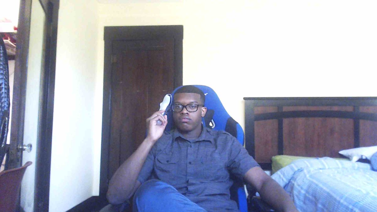 SupTerrence's tweet image. Feeling fly today #Fly #handsome #blerd #nerd #PlayStation5 #PS5