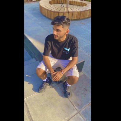 mohammeddkhalid's tweet photo. #NewProfilePic https://t.co/nigChrnuld
