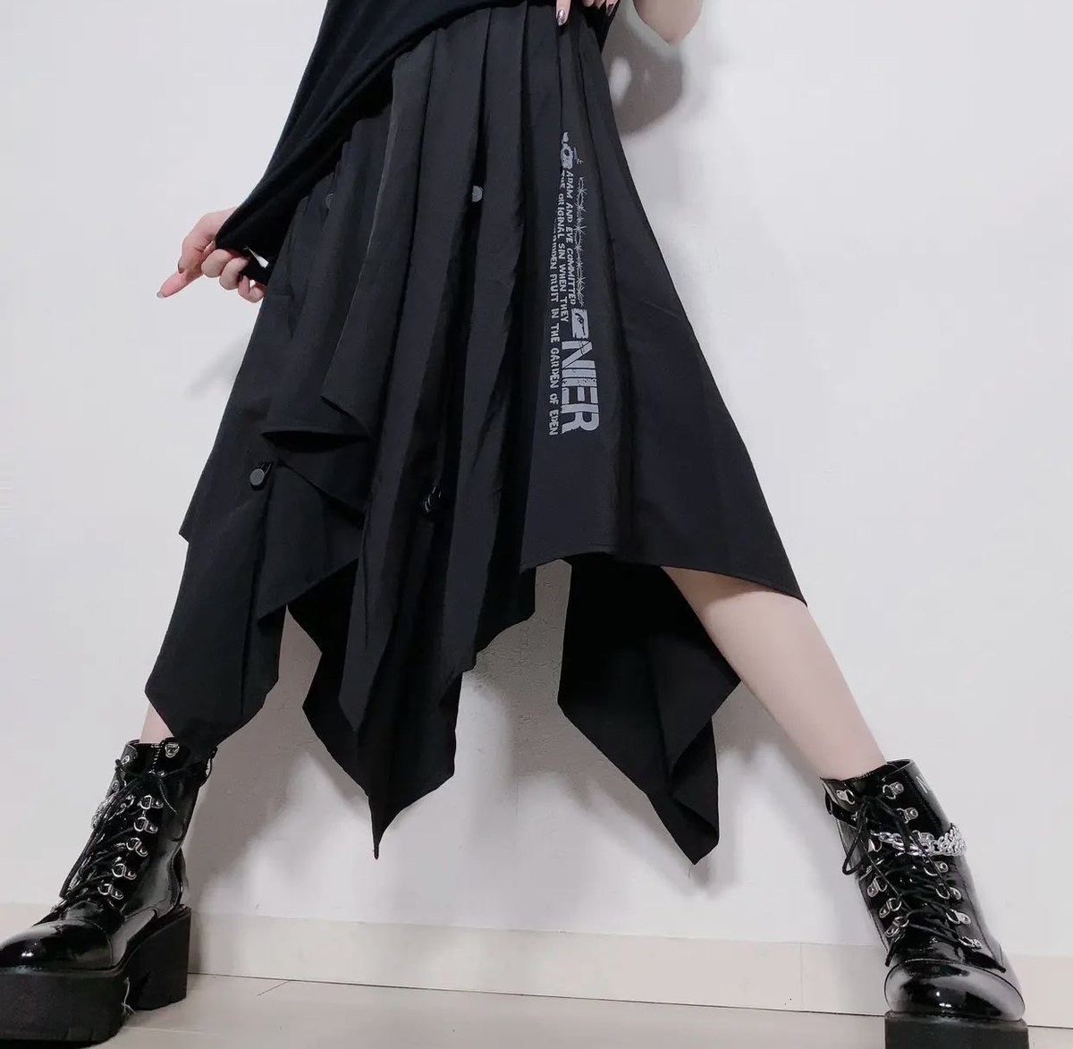 NieR_tokyo's tweet photo. 🎁本日〆切プレゼント企画🎁

こちらの当店オリジナル商品を

🎁4名様にプレゼント🎁

◼応募方法
フォロー(@NieR_tokyo) &amp; RT
◼締切〆  本日24時

※鍵垢の方も対象内です。
是非ご参加ください🙇‍♂️🙇‍♀️ https://t.co/Ah6rnvvkIb