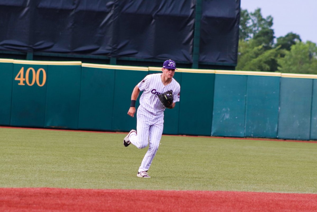 Eric Callahan makes his debut in a Crushers uniform tonight at Shortstop.

#CrushUp