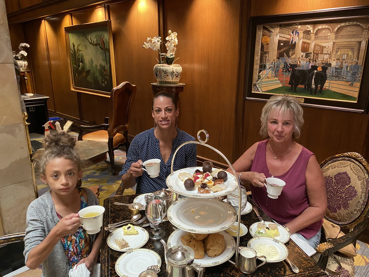 Spending an amazing afternoon with my daughter and granddaughter…🥰