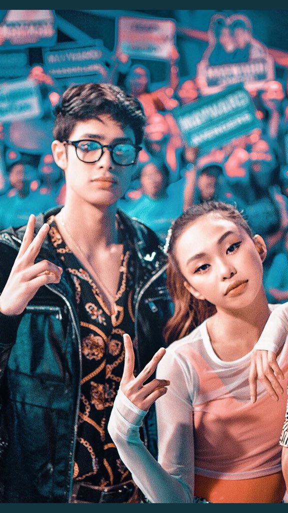 FamilyTemple's tweet photo. Meron po akong napanood sa YT na ang sabi daw, na interview c Donny na noon noon pa man ang ina admire na daw nia c Maymay. Tanong ko lang kilan po ba yan? Kasi gusto ko panoorin. 

#MayDon 
#MaymayEntrata 
#DonnyPangilinan 
@maymayentrata07 @donnypangilinan https://t.co/rtlkJwNqA4