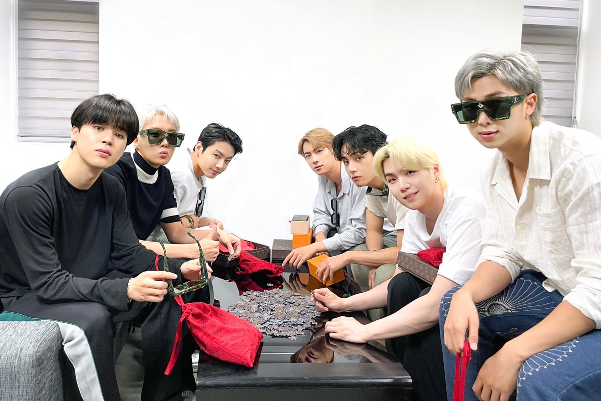 Louis Vuitton on X: #BTS for #LouisVuitton. Joining as new House  Ambassadors, the world renowned Pop Icons @bts_bighit are recognized for  their uplifting messages that impart a positive influence. Louis Vuitton is