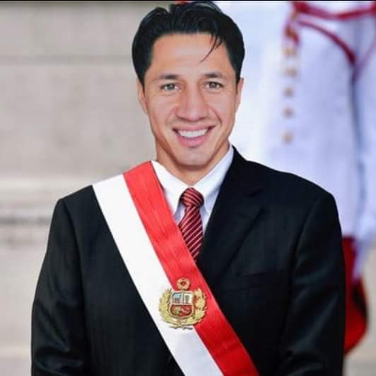 Cr7Lener's tweet photo. @G_Lapadula @SeleccionPeru https://t.co/zq4lCwTVRC