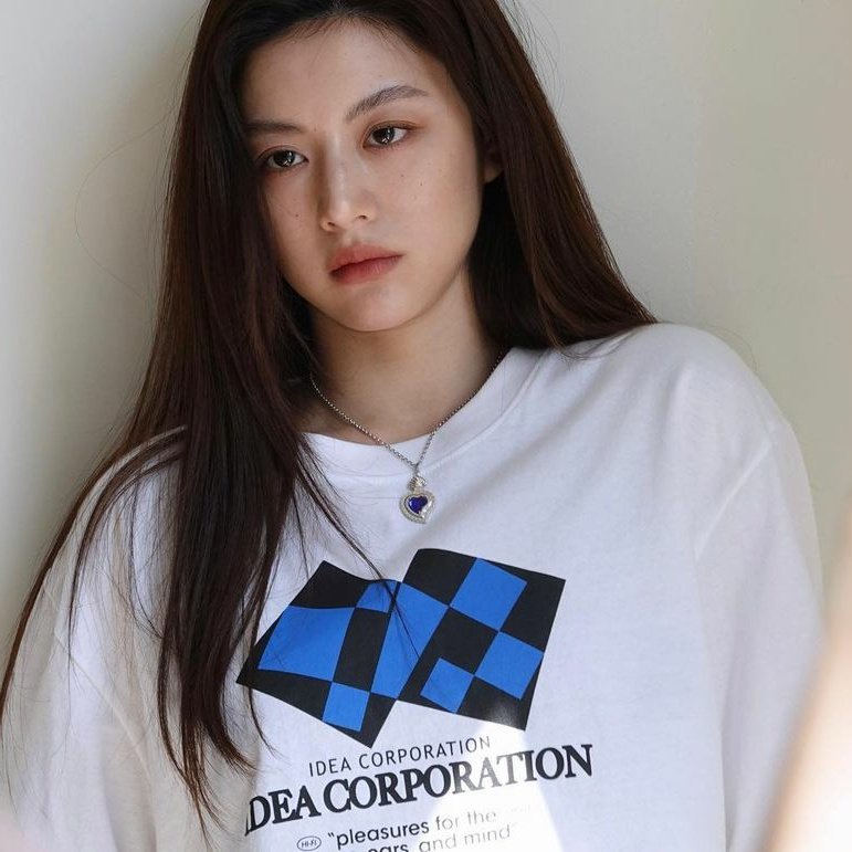 devilicyous's tweet image. the pict                      the own