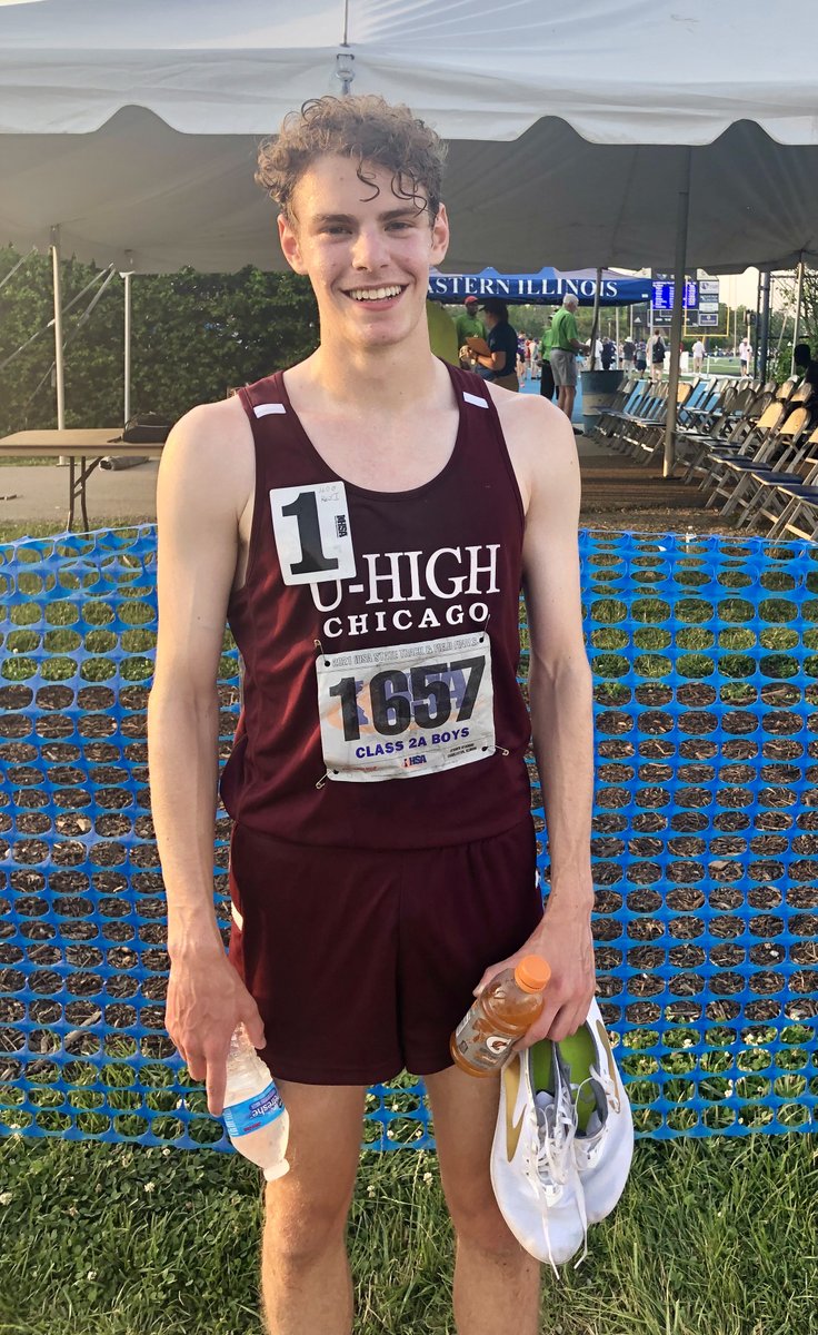 UHigh_Maroons's tweet photo. U-High Chicago Maroons. Boys Track and Field qualify 13 through to State. Edwards-Levin wins All-State in the 800m 2nd place finish setting a new school record set 30 years ago. 4x800 4x400 3200 800m 2A qualifiers #IHSA #MaroonPride https://t.co/SDPt4Q4jcd