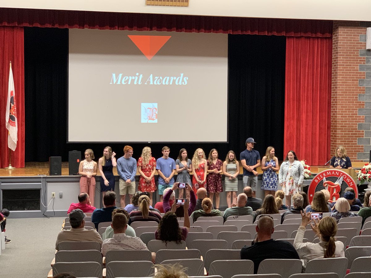 Great evening celebrating the outstanding successes of our <a href="/BeekmantownCSD/">Beekmantown CSD</a> graduates at Scholarship Awards Night! Great work! #thebeekexperience