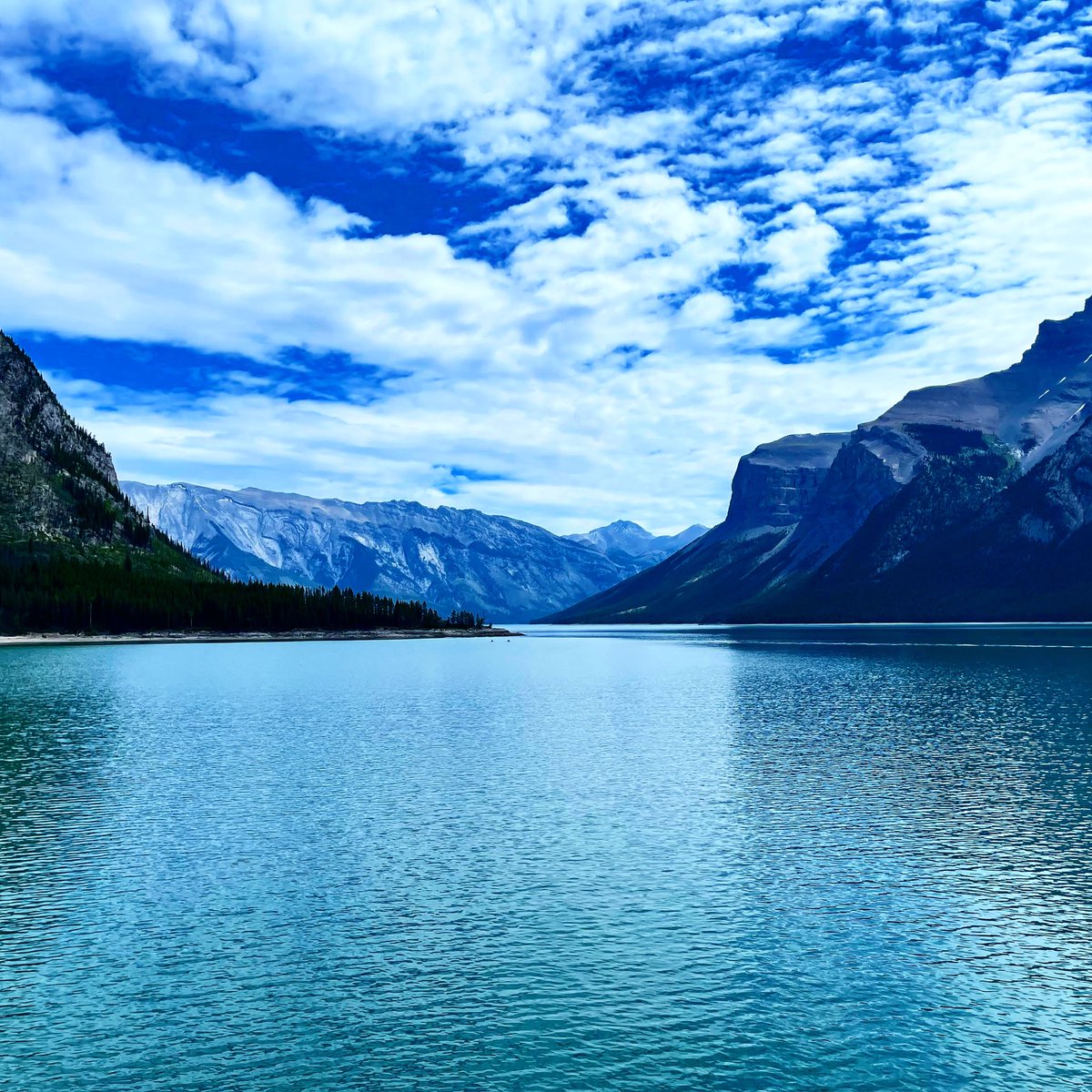 Rusty1122's tweet photo. An excellent day spend in the mountains. 
A day to reflect on another trip around the sun and bring this school year to a close. 
A few days left my teacher friends….we can do this!

#banffnationalpark #albertahiking #takemeoutside https://t.co/o2yyXepfwg