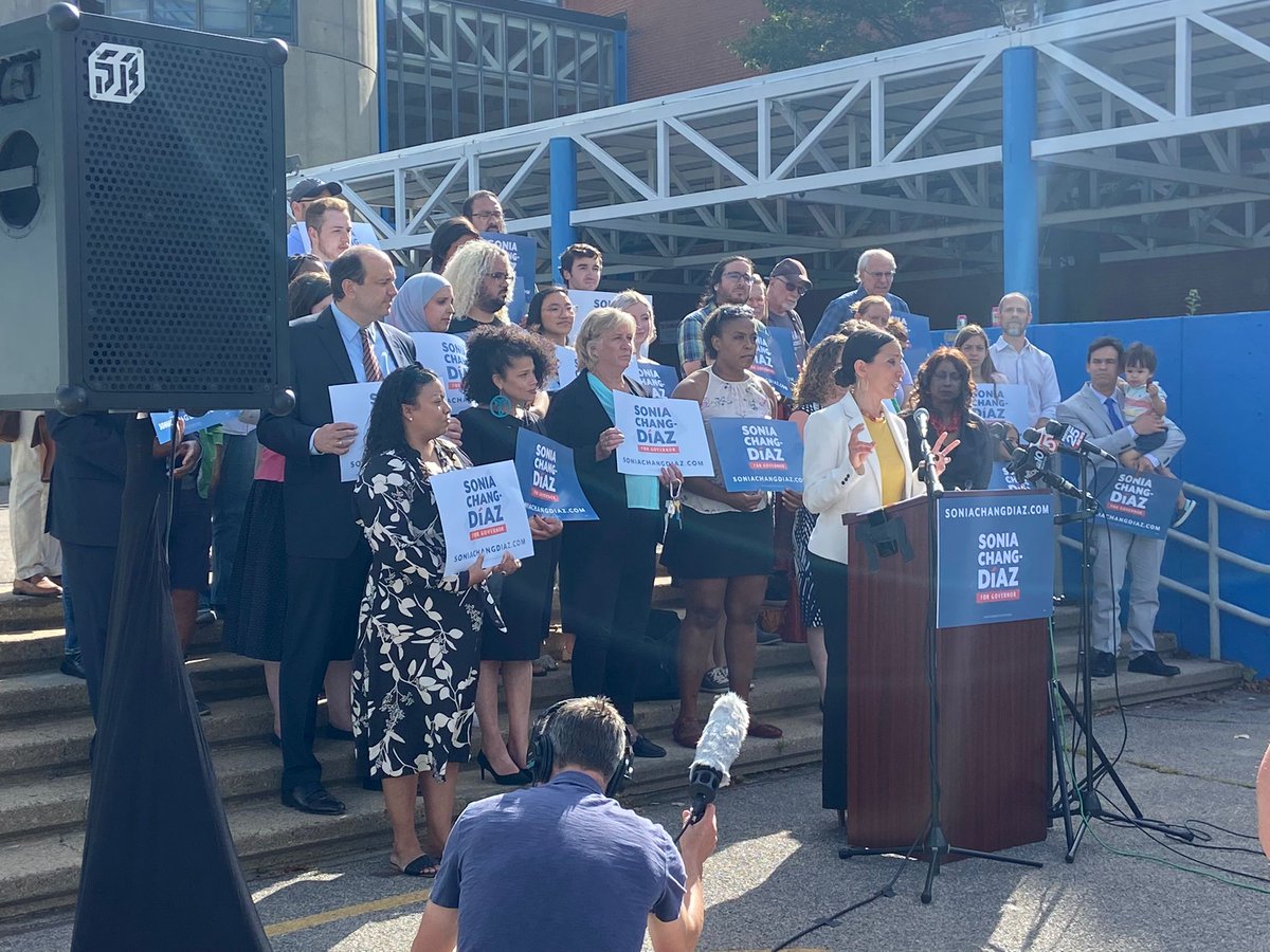 Today Senator <a href="/SoniaChangDiaz/">Sonia Chang-Díaz</a>
launched her campaign for Governor!! Having worked with her to pass the Student Opportunity Act, I know she will be a fierce education advocate for #AllMeansAll
