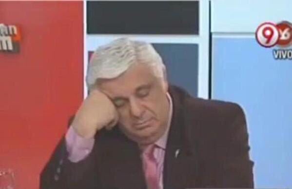 La mesa de CAE y el Loco Montenegro. #MasterchefArgentina