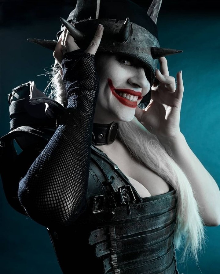 Twoucan Batmanwholaughs の注目ツイート コスプレ