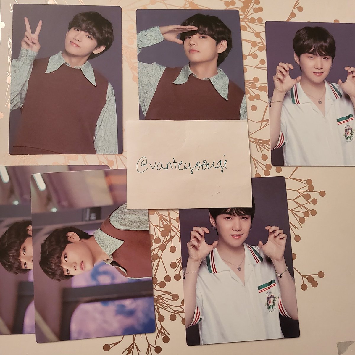 VanteJinYoongi's tweet image. WTT / WTS: BTS Sowoozoo mini pc 
Have: in the picture 
Want: priority tour wl in the thread or $5+ shipping 

USA only!
@BTStrading_NA @btstradingusa @BTSpctrade 
@kpoptradeusa @BTStradePC @BTStrading_USA @BTS__TRADING @BTSTradingPC  @btstradebot @photocard_kpop