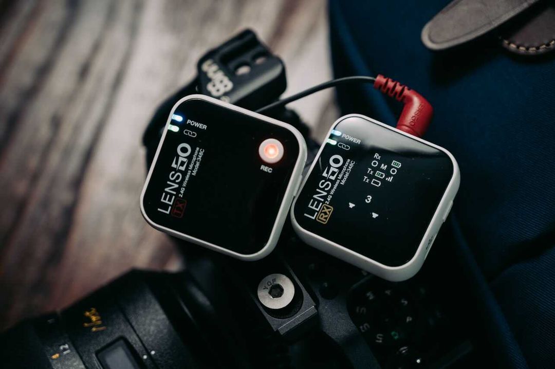 LENSGO2's tweet photo. #LENSGO348C The first wireless microphone with memory card slot Leading technology,recording at whenever and wherever 🤩

Thanks to Mr. Phili Fung

🤩  Philip Fung

#lensgo348c #lensgo328c #lensgo308c #lensgo338c  #lensgodmm2 #lensgo318c https://t.co/HOLyn85TfT