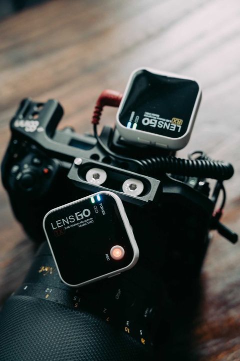 LENSGO2's tweet photo. #LENSGO348C The first wireless microphone with memory card slot Leading technology,recording at whenever and wherever 🤩

Thanks to Mr. Phili Fung

🤩  Philip Fung

#lensgo348c #lensgo328c #lensgo308c #lensgo338c  #lensgodmm2 #lensgo318c https://t.co/HOLyn85TfT