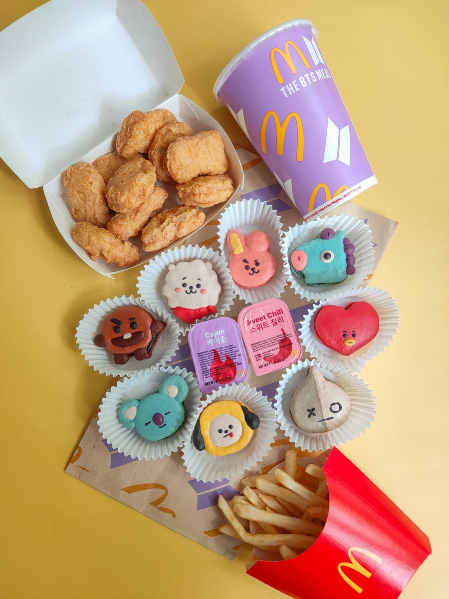 cua_steve's tweet photo. BTS meal more fun in the Philippines! Bts Macarons are from a local baker in manila MissyKCorazon #BTSMealPH #BTSMeal #cajunsauce #frenchmacarons #macaronsph #missykcorazon #btsarmy #btsmacarons #bts #BT21BABY #bt21 #tinytan #KPop #jungkook #BANGTAN #macaronsmanila #SupportLocal https://t.co/psRwHi50Hu