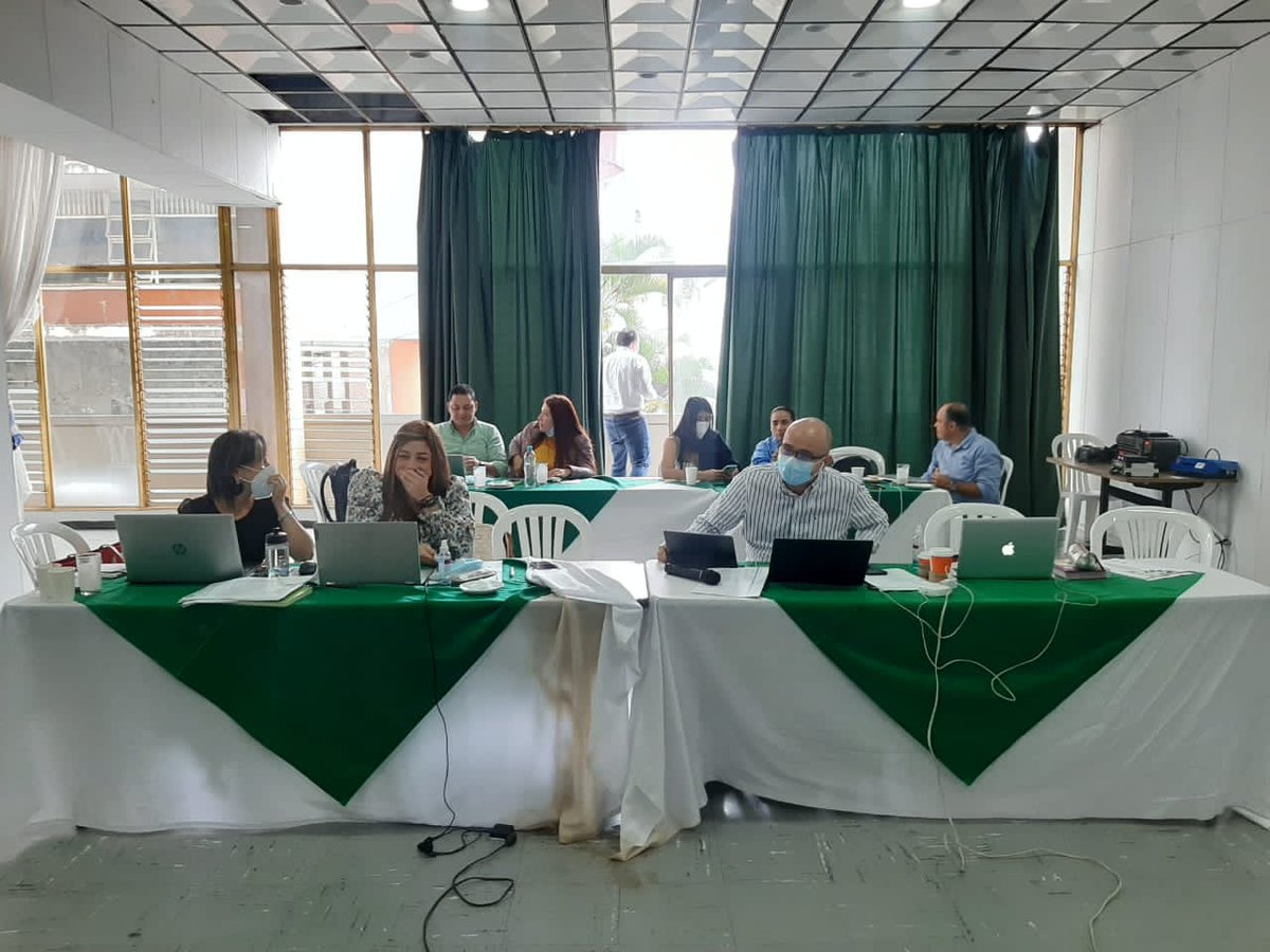 ASDDETOL tweet media