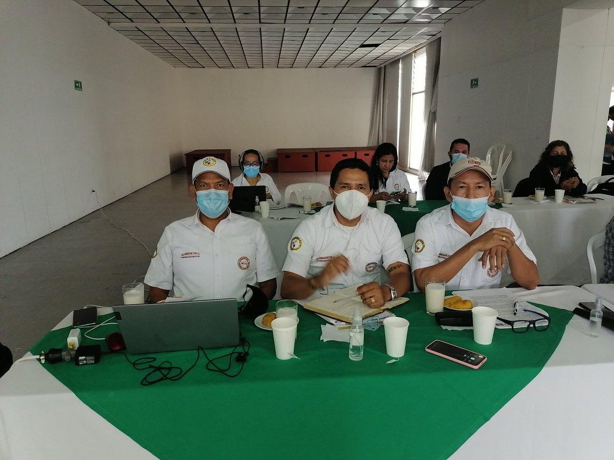 Finalizán las negociaciones entre la <a href="/gobertolima/">Gobernación del Tolima</a> y los sindicatos del sector educativo, gran participación de <a href="/asddetol/">ASDDETOL</a> <a href="/simatol/">SUTET - SIMATOL</a> <a href="/SintrenalN/">SINTRENAL Nacional</a> <a href="/sunetcolofc/">@SunetColOfc</a> <a href="/sintraeduca/">sintraeduca</a> y <a href="/sindeptol/">SINDEPTOL</a> para el logro de acuerdos que reivindican los derechos de los trabajadores del sector educativo