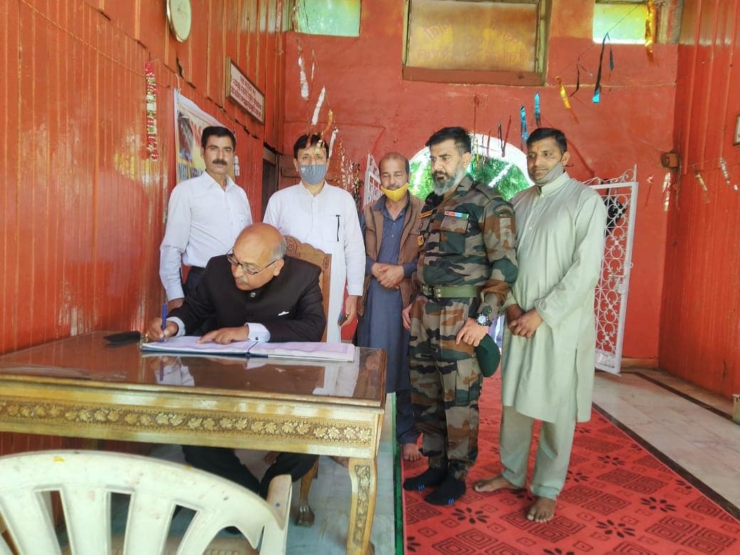 Mata Kheer Bhawani, Tikkar tweet media