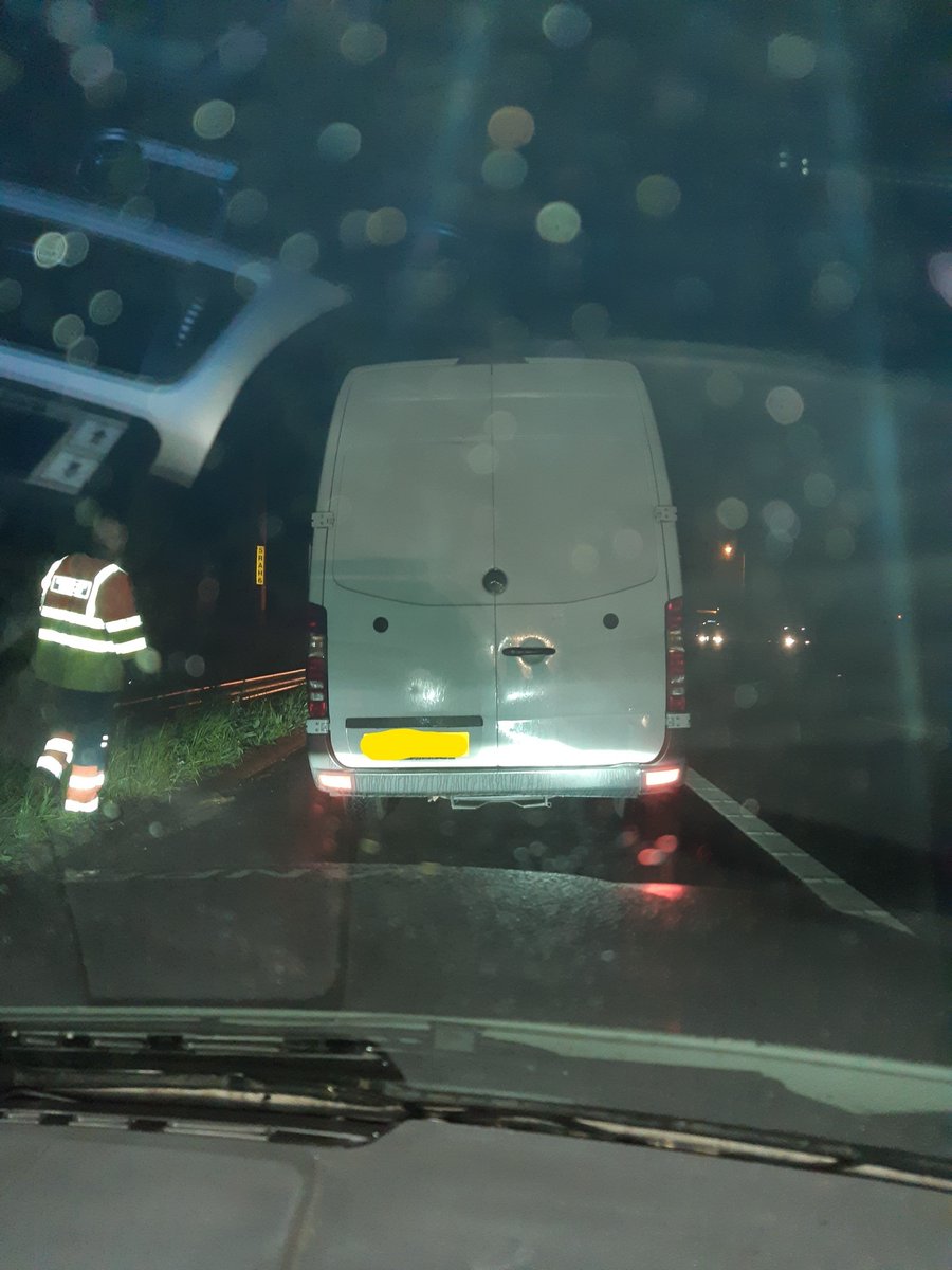 NWmwaypolice's tweet photo. This van was stopped on the M6 earlier near to J22.
Turns out the driver was disqualified. They were interviewed at the road side and will be summonsed to court for the offence. The van was seized as no one else able to drive it from the motorway.
#MS28 https://t.co/M2R9goXs5N