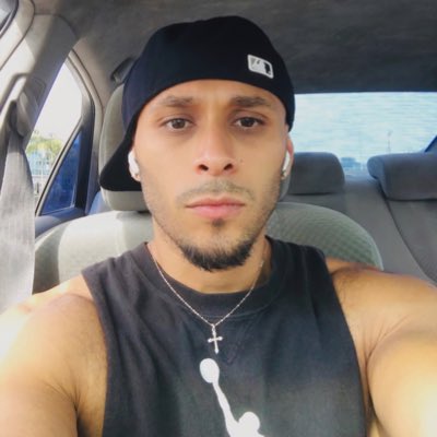 ilovenike_'s tweet photo. #NewProfilePic https://t.co/QI1quNMiVG