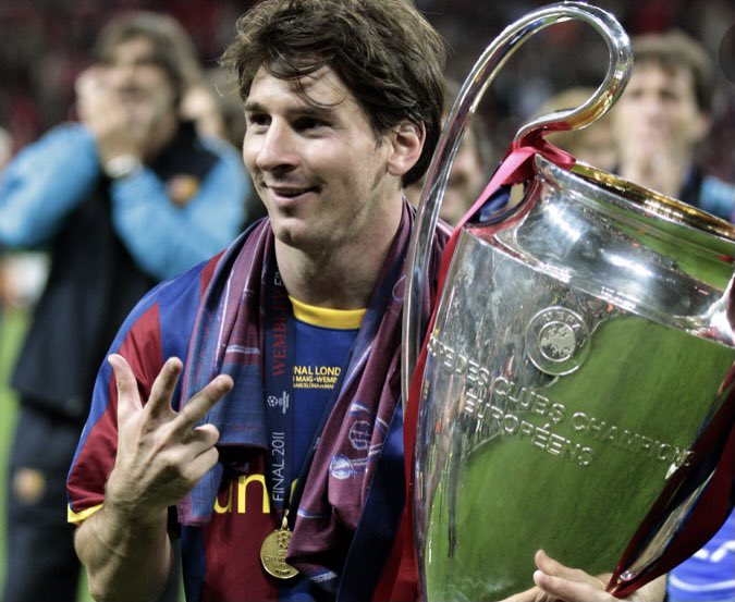 Happy birthday to the greatest player ever Lionel Messi 