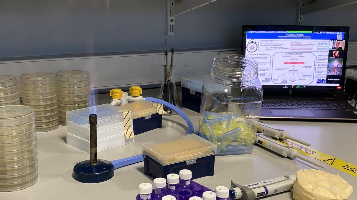 ValeriaCarini (@valeria_carini) on Twitter photo Multitasking? Why not?
PGR festival & microbiology work!
<a href="/LJMU_PGRs/">LJMU PGR Development</a>
Honoured to present a poster at #PGRFest21 and looking forward for the 3MT this afternoon! ;) Multitasking? Why not?
PGR festival & microbiology work!
<a href="/LJMU_PGRs/">LJMU PGR Development</a>
Honoured to present a poster at #PGRFest21 and looking forward for the 3MT this afternoon! ;)