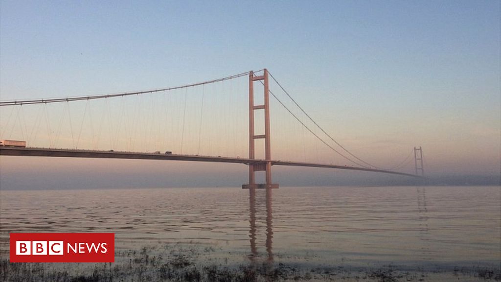EnigmaGraphics0's tweet image. #HumberBridge marks 40th anniversary ow.ly/ZCxj50FhpdI @BBCNews