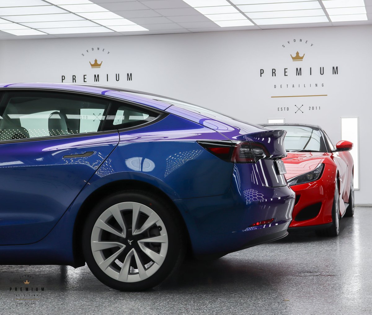 techAU's tweet photo. What an absolutely stunning wrap on a @Tesla Model 3.. (in the techAU colours).. worth ~$8,000 and done by Sydney Premium Detailing #DoesWant https://t.co/Hc2CZgvbYB https://t.co/EKjs0SqrHg