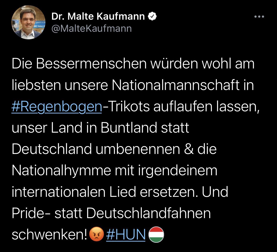DanniPilger's tweet photo. Ja bitte #MuenchenMachEsTrotzdem #EM2021 #HUNGER #DEuHun #pride #buntland #ENGGER #LGBTQI https://t.co/8H9qLGkNiq