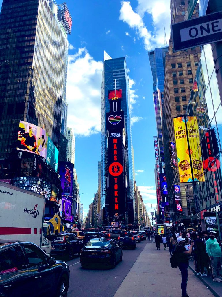 MarsTokenOMT's tweet photo. @MarsTokenOMT is launching a massive marketing campaign! starting with a 200 ft (60m) billboard at TIME SQUARE❗️ 

don't miss this massive opportunity! OMT launching towards mars!🚀

📈find OMT on @BitMartExchange - https://t.co/DEno1kqGMP📈

#Crypto #NEWCRYPTO #Cryptocurency https://t.co/QQLVzuJvuD