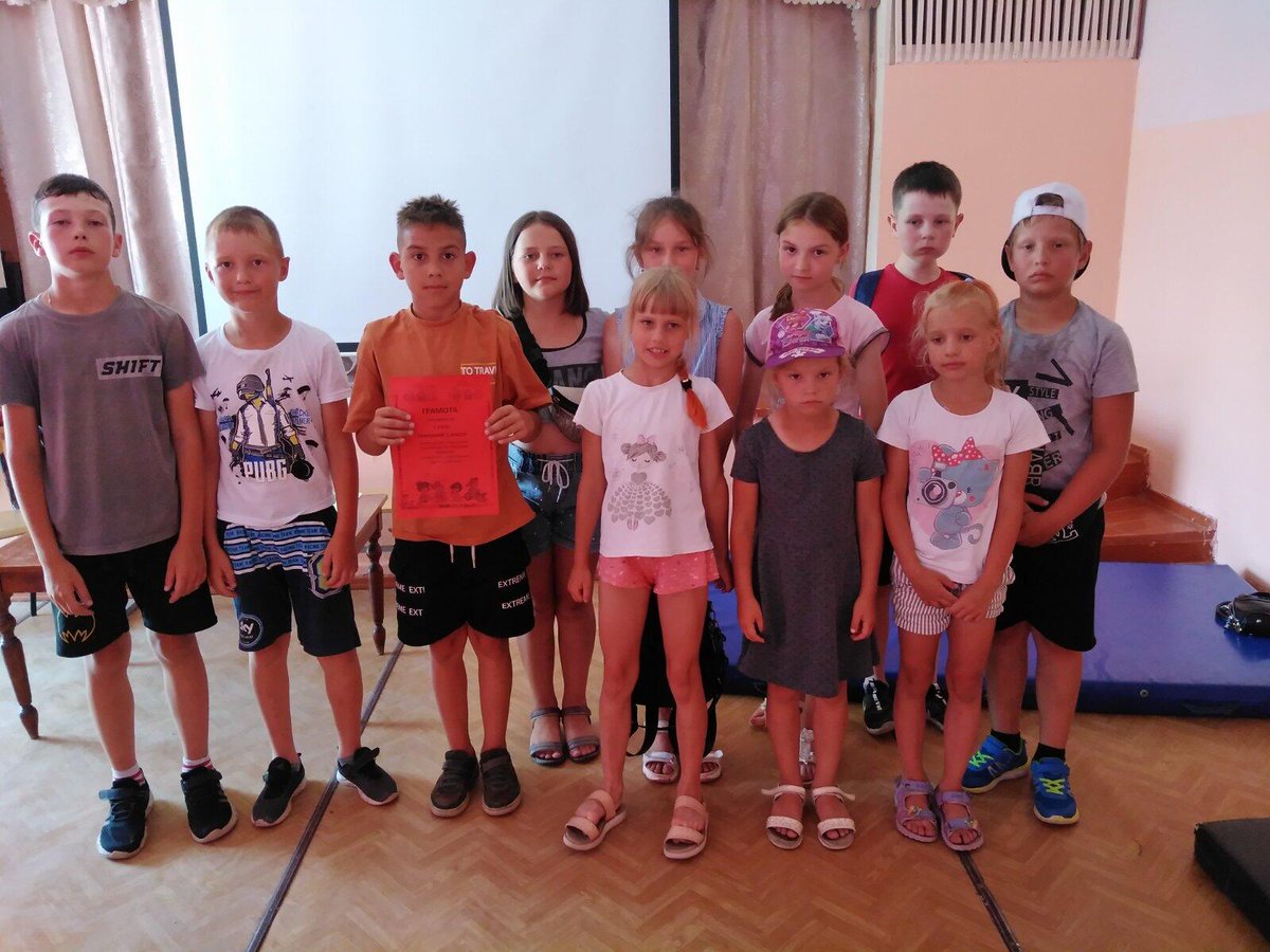 LunacharSch's tweet photo. 24.06.2021 в школьном лагере прошел вело-спортивный конкурс. Ребятам предстояло пройти несколько этапов соревнований: Фигурное вождение на велосипеде, Дартс и Шашки. Итоги конкурса: 1 место заняла команда 3 отряда, вожатая С. Бузерова. https://t.co/UbsCbGHMHb