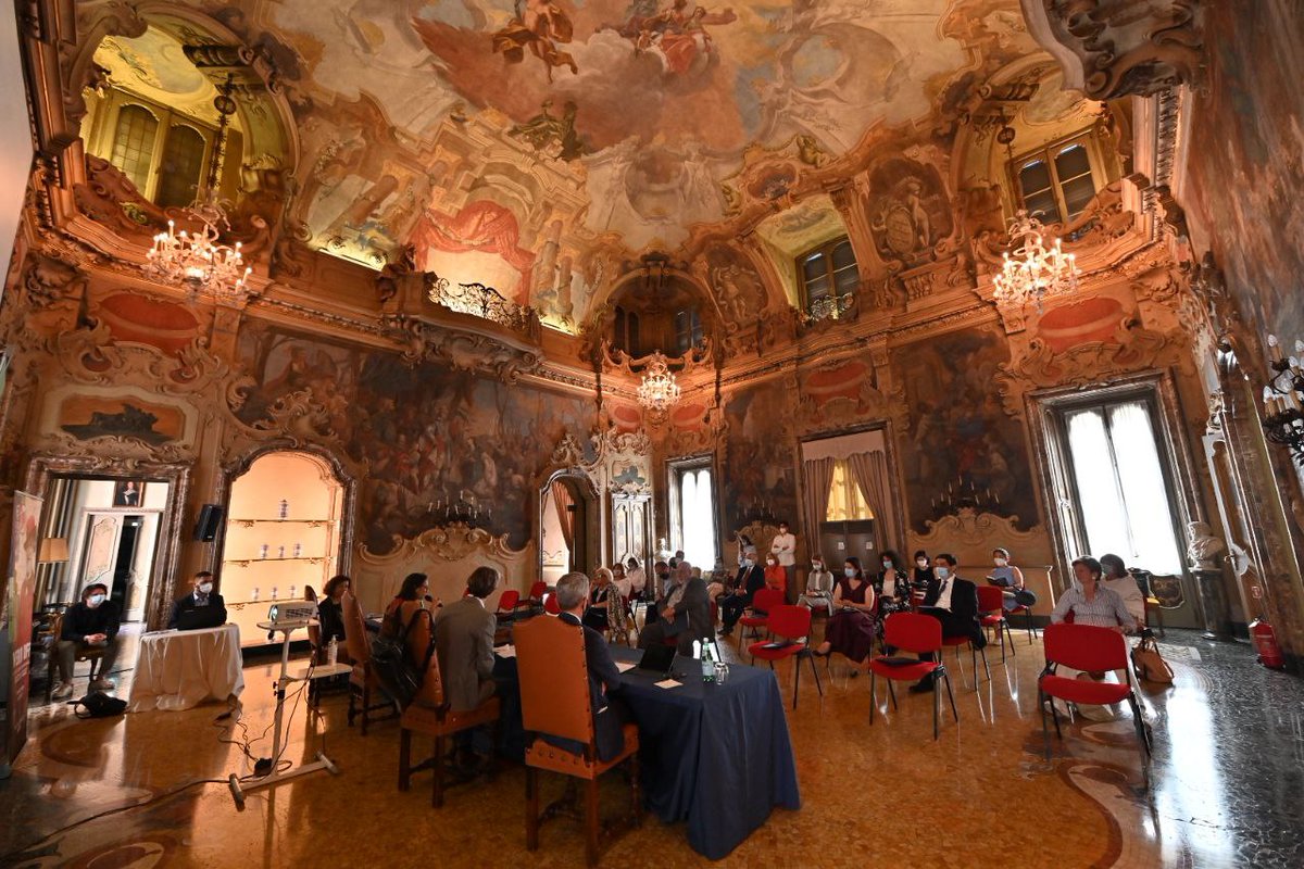 RegioParma's tweet photo. In diretta da @palazzovisconti a Milano, la conferenza stampa di presentazione del XXI #FestivalVerdi "Scintille d'Opera". 
Alle 17.00 la presentazione aperta al pubblico al Teatro Regio di Parma.
#AnnaMariaMeo @RobertoAbbado @bminghetti #FrancescoIzzo https://t.co/LN0EtQUtah