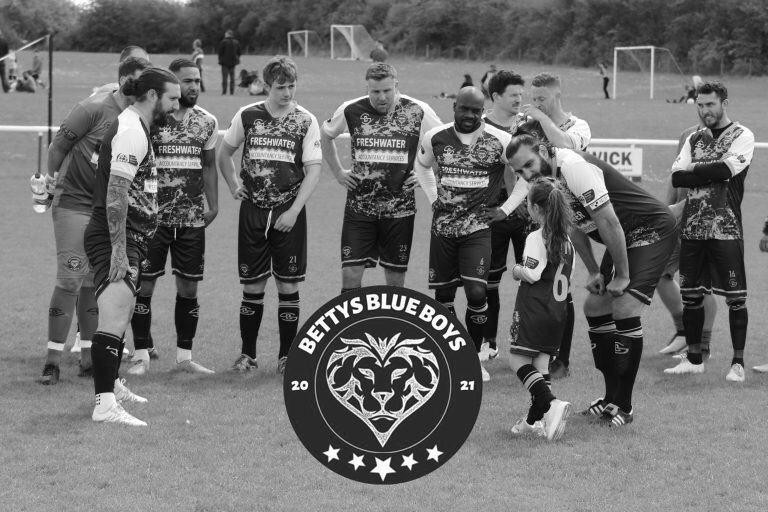 Sporty_Bits's tweet image. GETTING TO KNOW @BettysBlueBoys

Youngest ever manager and an amazing amount already raised for charity. Get to know @BettysBlueBoys and give them a follow to keep up with upcoming fixtures.

sportybits.co.uk/getting-to-kno…

#grassrootsfootball #GettingToKnow #football