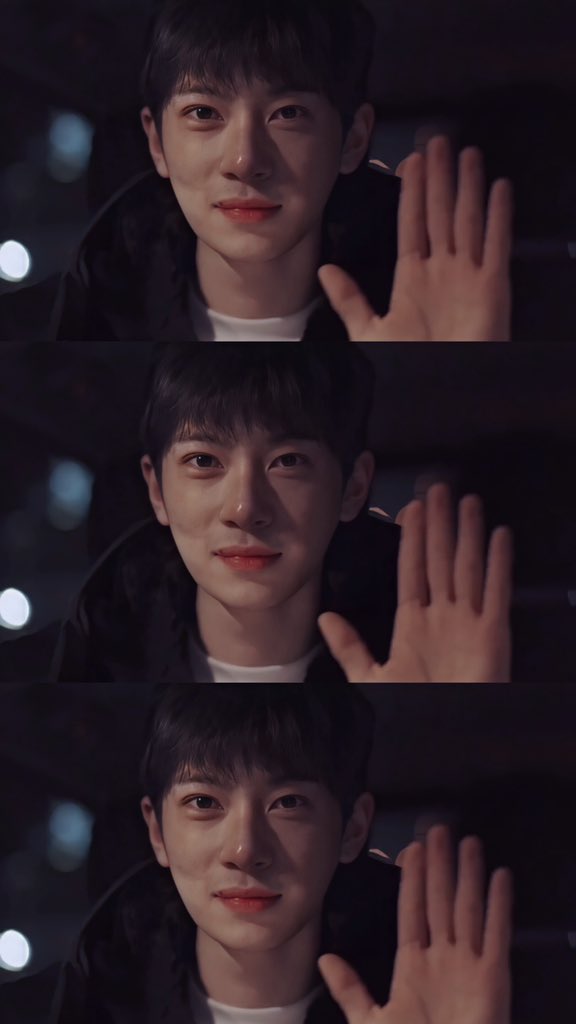 MAN ... I AM ACTUALLY DEVASTATED 😭😭😭😭

cr: 红吉他qweasdzxc