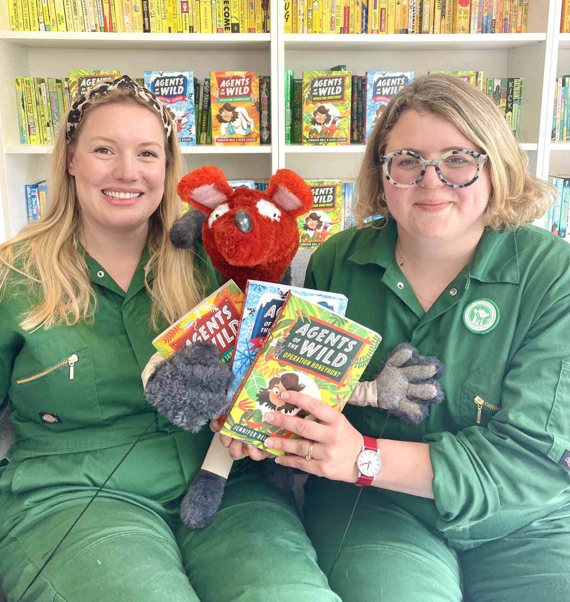 authorfy's tweet photo. ✨ NEW MASTERCLASS &amp; GIVEAWAY ✨

I’m a HUGE fan of #AgentsoftheWild by @jenrosebell &amp; Alice Lickens so am over the moon to bring you their brand new masterclass including FREE author videos &amp; resources.

➡️ https://t.co/23MBWD2J3e

RT by 09.07.21 to win a signed set! https://t.co/a2NvztSI8I
