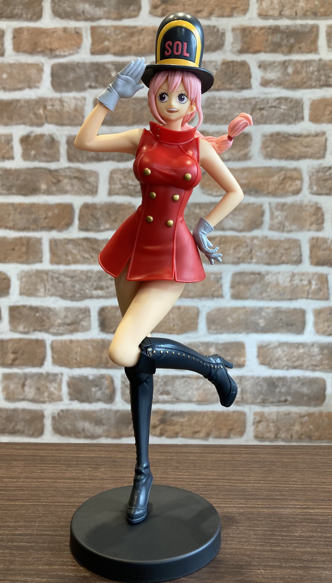 セガ与野 新着景品情報 本日より ワンピース Sweet Style Piratesーrebeccaーが入荷しております とっても可愛いレベッカさんが片足の兵隊さんスタイルで登場です 色違いで2種類ございます ワンピース T Co Dkqyg3hrie Twitter