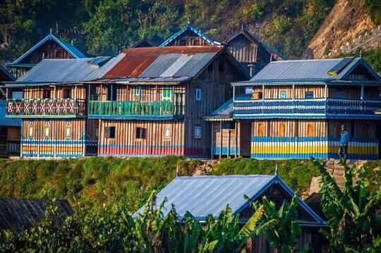 Miarahaba antsika rehetra indray ee :)