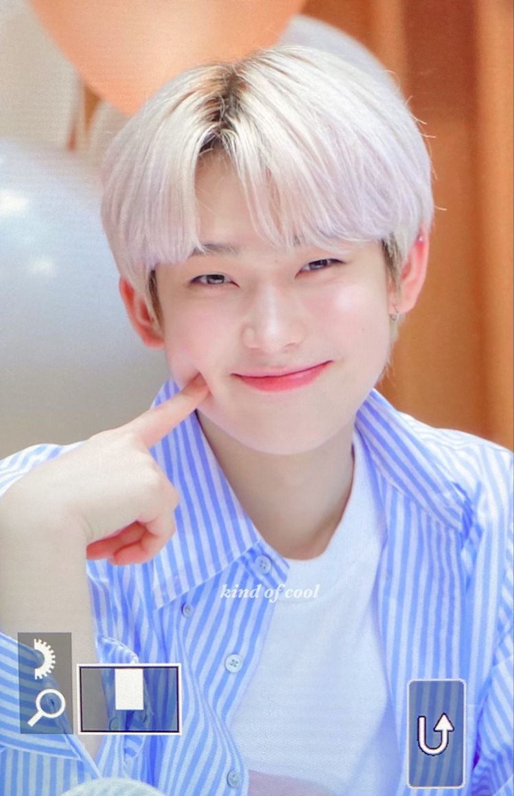 evrikook's tweet photo. happy birthday to the bestest boy ever, keep shining sunoo we love you <3 #SunooOurMiracleOfJune #SUNOO_BDAY https://t.co/JxSYHAjpzU
